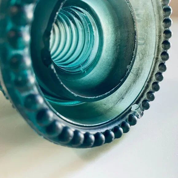 2 VNTG Blue Glass Electric Insulators Hemingray-19 Beaded Bottom, 1 W/Chip ("N") - Picture 8 of 8